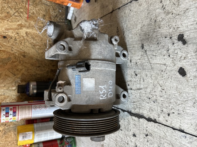 Компрессор хладагента 92600EB01A NISSAN
