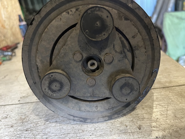 92600EB40E NISSAN Компрессор кондиционера купить в Львов