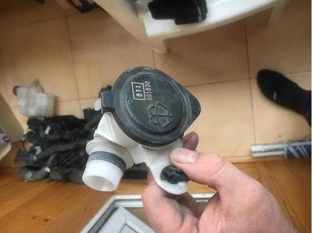 8531633560 TOYOTA Крышка бачка омывателя купить в Харьков