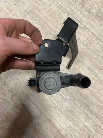 Регулирующий клапан охлаждающей жидкости K2G318C310DA FORD