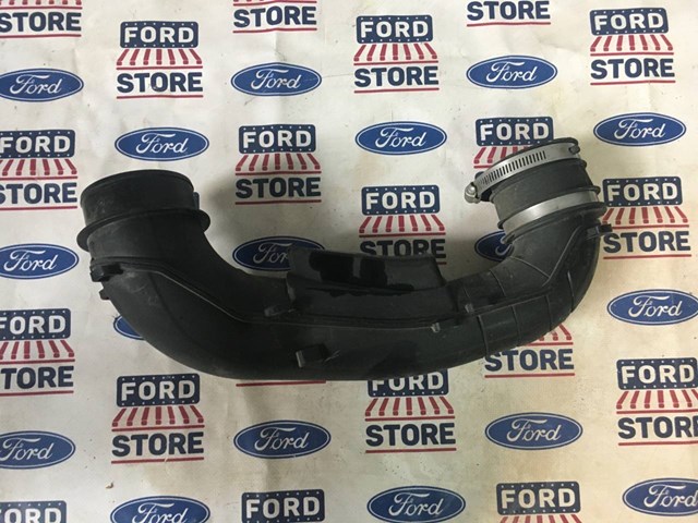 FORD K2G39F805DA Патрубок воздушный, вход в турбину (наддув) в наличии Кривой Рог