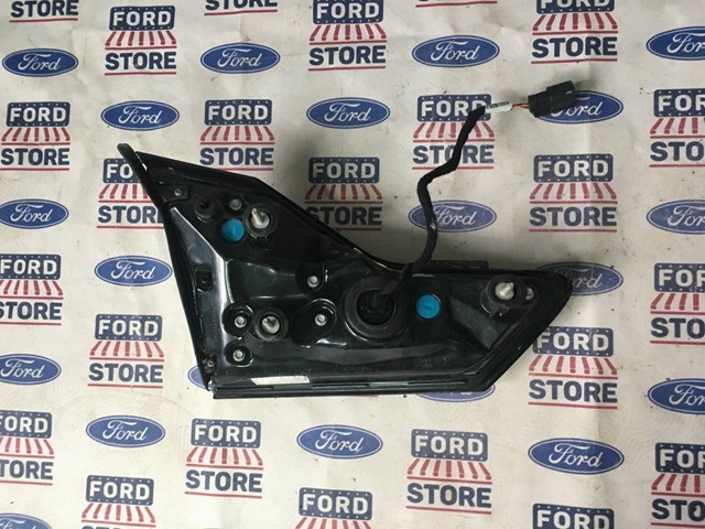 KT4B13A602A FORD Фонарь задний правый внутренний купить в Хмельницкий