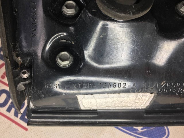 FORD KT4B13A602A Фонарь задний правый внутренний в наличии Днепр
