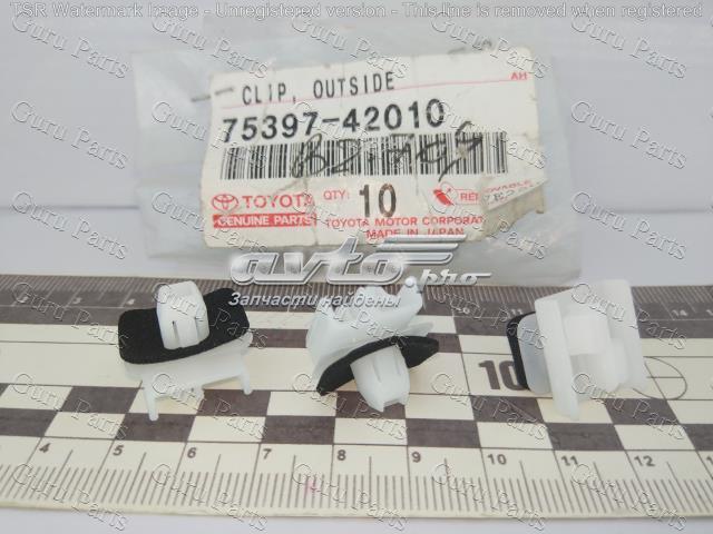 TOYOTA 7539742010 Клипса крепления накладок порогов в наличии Житомир