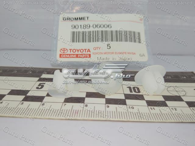 TOYOTA 9018906006 Пистон (клип) крепления подкрылка переднего крыла в наличии Харьков