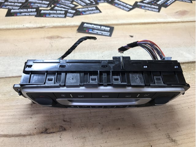 275109404R RENAULT Блок управления кондиционером купить в Киев