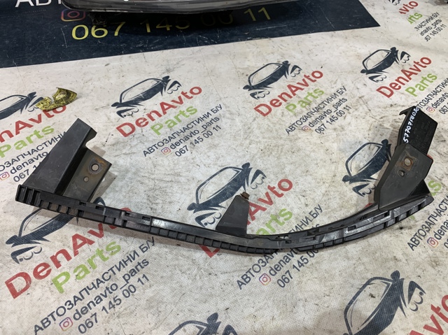SUBARU 57707FG030 в наличии Чернигов