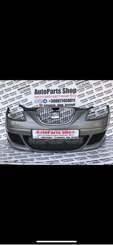 VAG 5P0853667A Решетка бампера переднего центральная в наличии Днепр