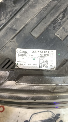 MERCEDES 9109060200 Фара левая в наличии Тернополь