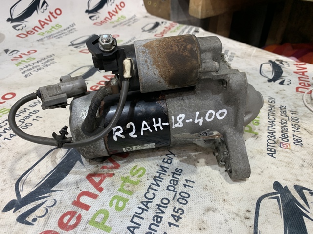 Стартер автомобиля R2AH18400 MAZDA