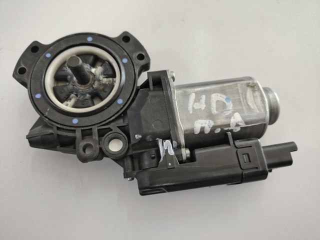 824502H010 HYUNDAI купить в Ужгород