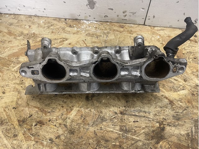 1540A117 MITSUBISHI Коллектор впускной нижний купить в Одесса
