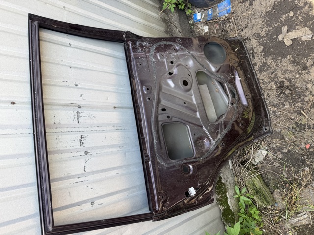TOYOTA 6700448120 Дверь задняя левая в наличии Черкассы