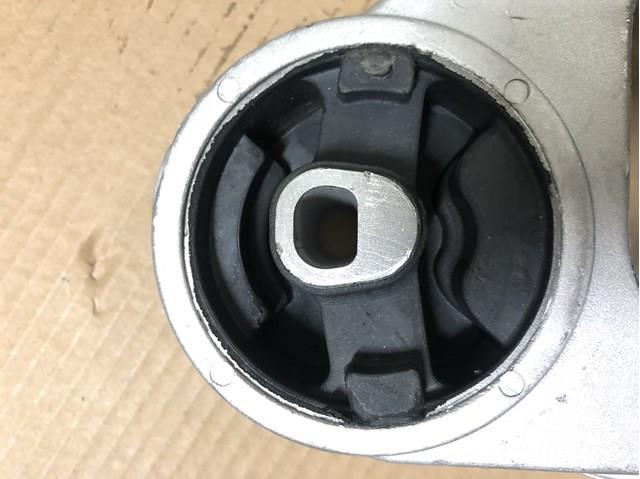 CHRYSLER 4743957AA Подушка (опора) двигателя задняя в наличии Ирпень