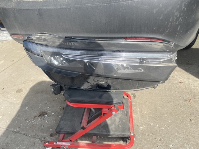 Фара основная правая 331003A0A22 HONDA