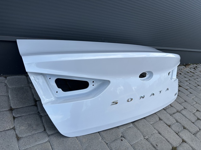 69200C1500 Крышка багажника купить Полтава