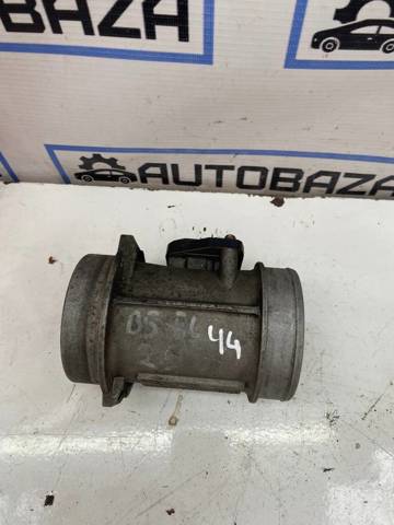 Датчик расхода воздуха Audi A4 B7