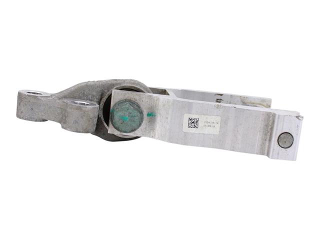 113326RC0A NISSAN Кронштейн подушки (опоры) двигателя задней купить в Кривой Рог