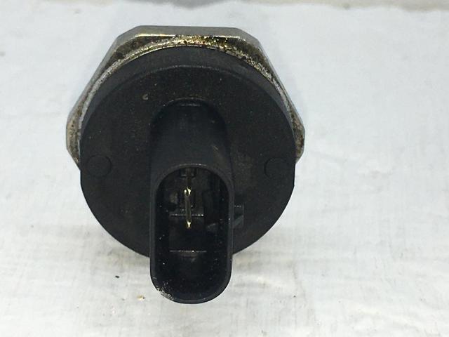 12658331 GM Датчик давления топлива купить в Ирпень