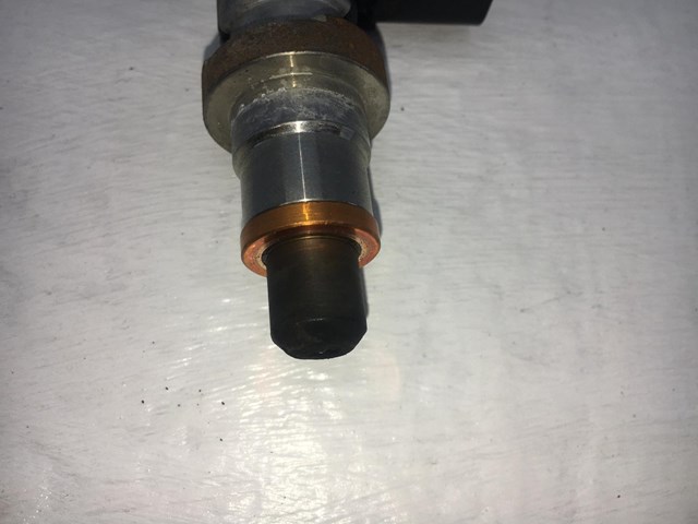 NISSAN 1475800QAA Топливные форсунки в наличии Ровно