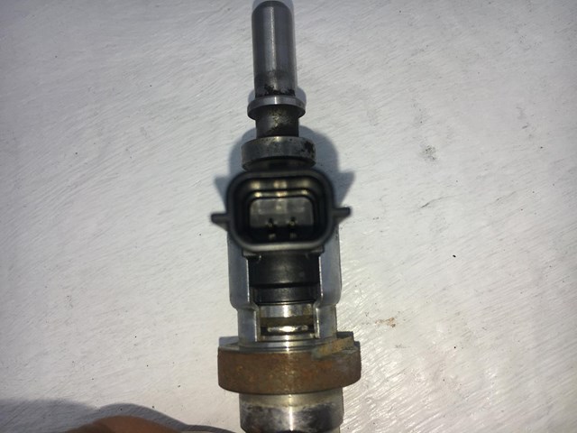 1475800QAA NISSAN Форсунка впрыска топлива купить в Черкассы