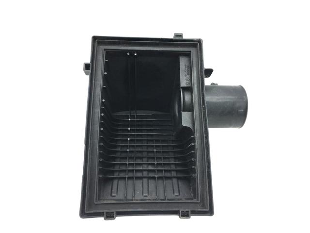 Корпус воздушного фильтра, верхняя часть 16526EB300 NISSAN