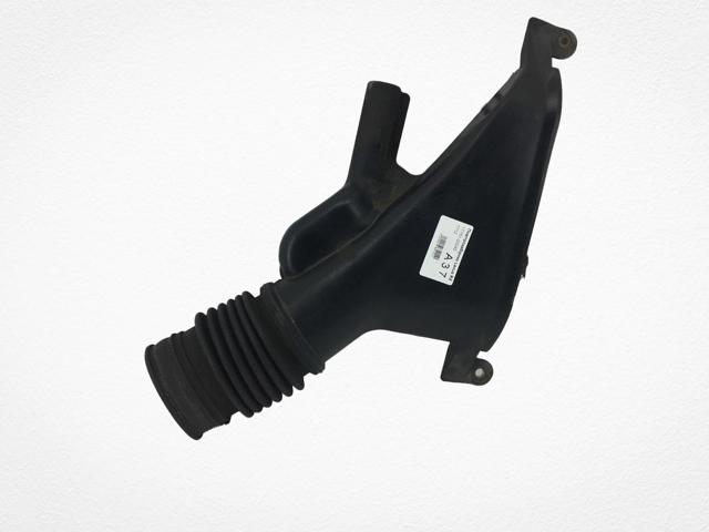 Воздухозаборник 1775120040 TOYOTA