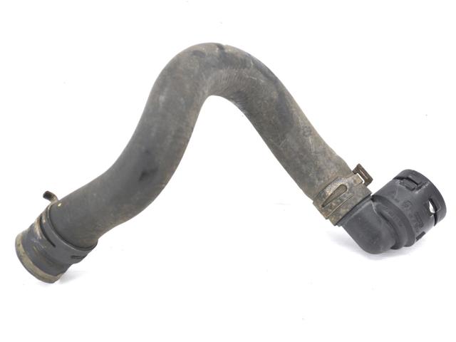 Патрубок системы охлаждения Skoda Octavia 2 A5