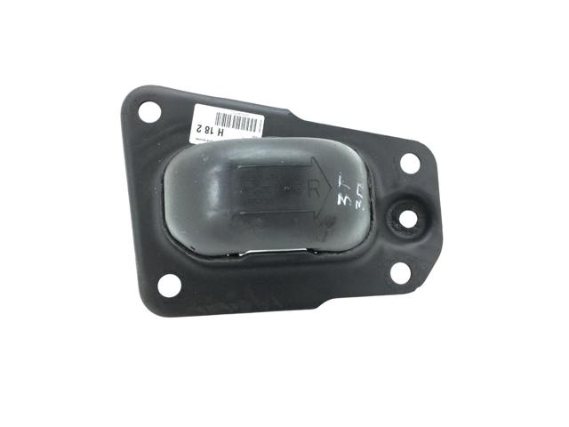 Кронштейн задней балки 1K0505130J VAG