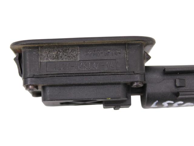 LAND ROVER 1L2T14K147AA Кнопка привода замка багажника в наличии Украина