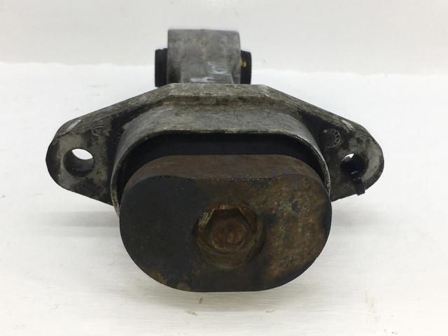 21950A4400 Подушка (опора) двигателя передняя купить Харьков