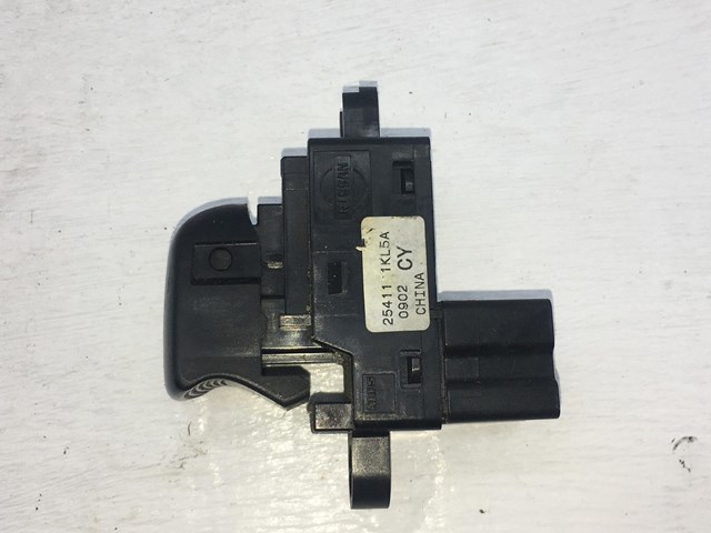 254111KL5A NISSAN Кнопка включения мотора стеклоподъемника задняя купить в Кривой Рог