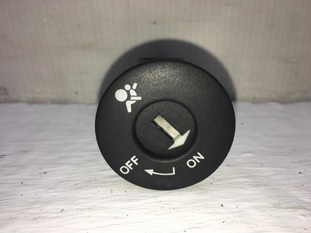 Кнопка отключения подушек безопасности AIRBAG 25585BC600 RENAULT