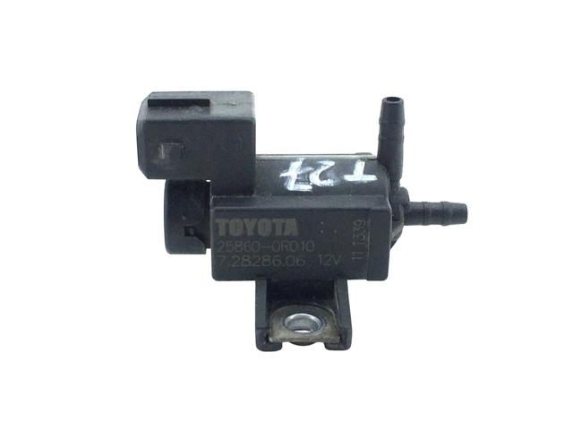Клапан соленоид регулирования заслонки EGR 258600R010 TOYOTA
