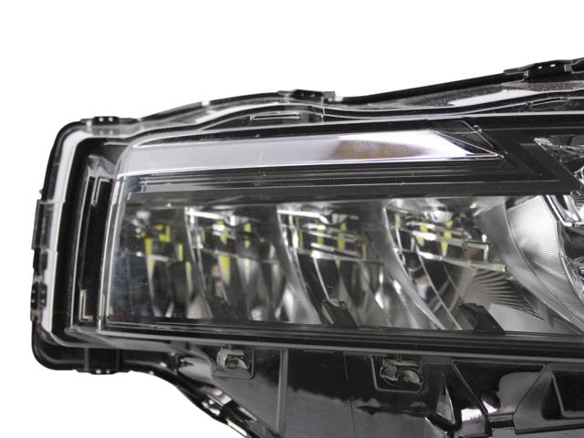 260106RR6D NISSAN Правая фара купить в Черкассы