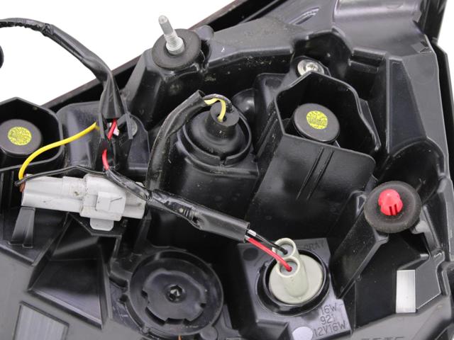 265556RR1A NISSAN Фонарь задний левый внутренний купить в Украина