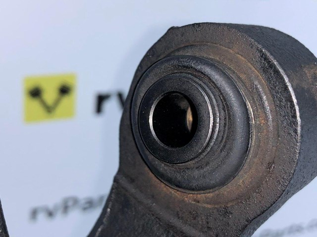 SUBARU 28411AJ05A Цапфа (поворотный кулак) задний левый в наличии Каменское