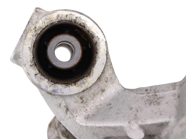 SUBARU 28411AN03A Цапфа задняя левая в наличии Житомир