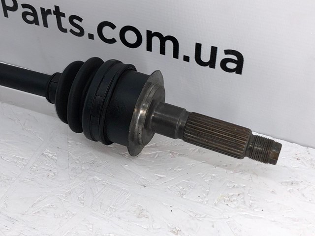 Полуось задняя 28421AJ00A SUBARU