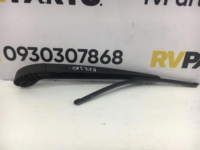 VOLVO 30663893 Рычаг-поводок стеклоочистителя заднего стекла в наличии Львов