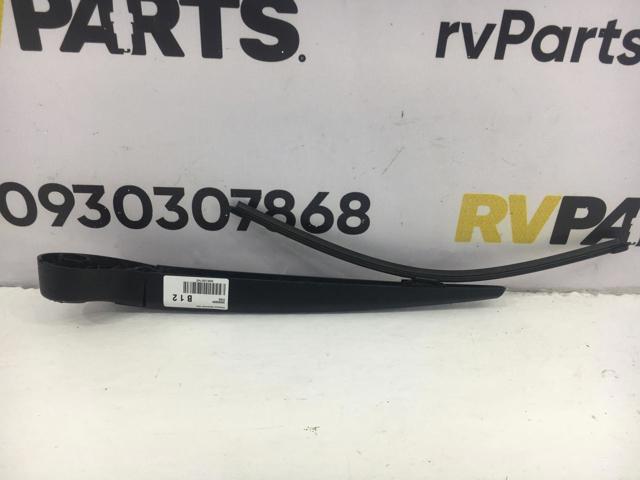 VOLVO 30663893 Рычаг-поводок стеклоочистителя заднего стекла в наличии Тернополь