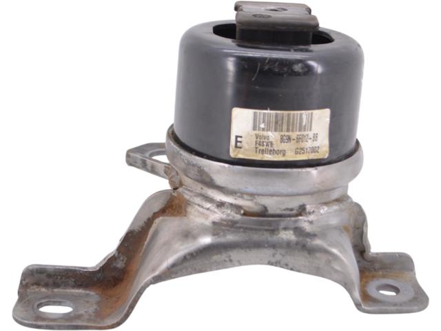Подушка двигателя передняя 30671245 VOLVO