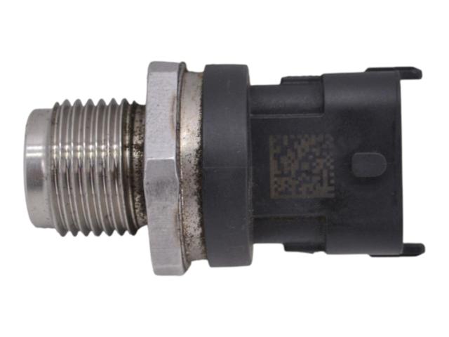 30787950 VOLVO Датчик давления топлива купить в Черкассы
