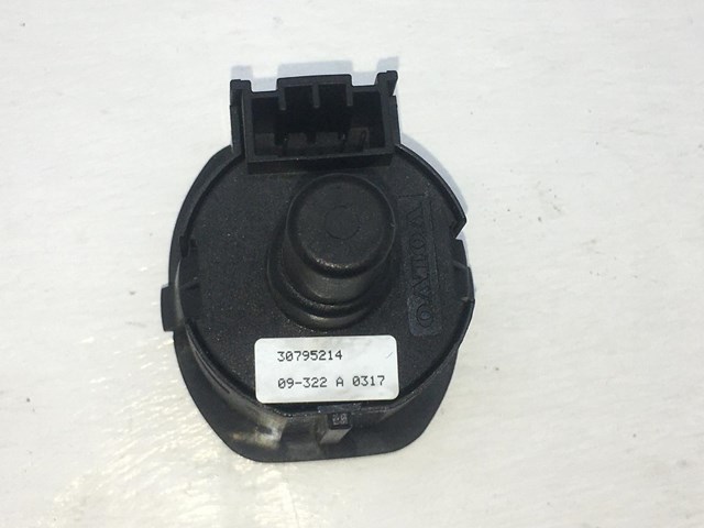30795214 VOLVO Замок отключения (деактивации) подушки безопастности пассажира купить в Запорожье