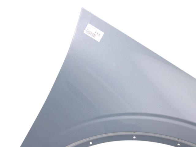 VOLVO 31108738 Крыло переднее правое в наличии Ирпень