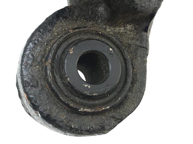 VOLVO 31277992 Цапфа задняя правая в наличии Черкассы