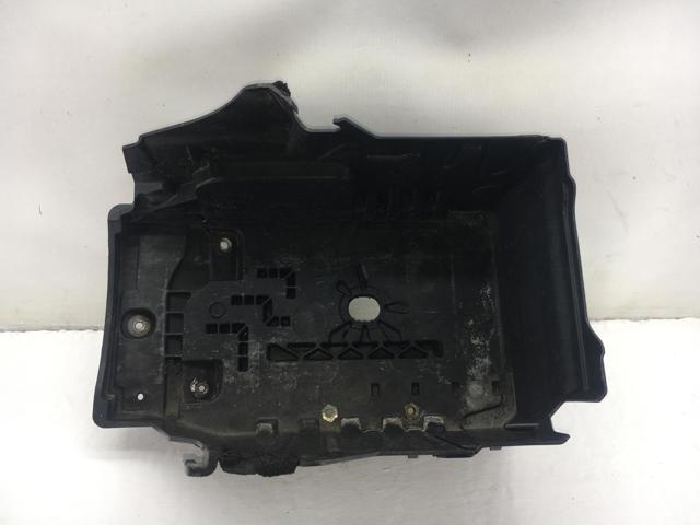 31299867 VOLVO Подставка аккумулятора купить в Одесса