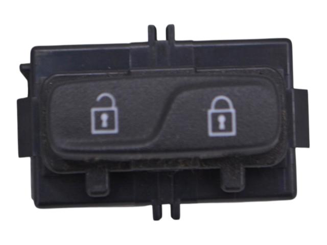 Кнопка блокировки дверей 31318987 VOLVO