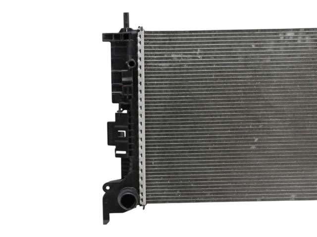 VOLVO 31338288 Радиатор охлаждения двигателя в наличии Львов