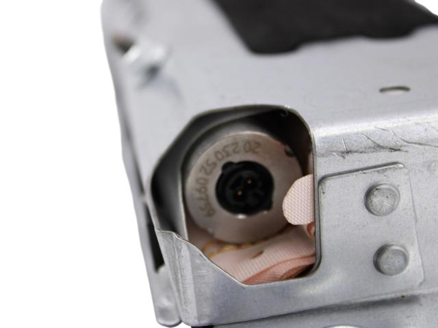 31351334 VOLVO Подушка безопасности (AIRBAG) водительская, защиты коленей купить в Львов